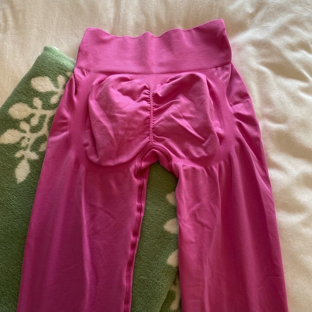 Bo+Tee Pink Leggings - Picture 5 of 5